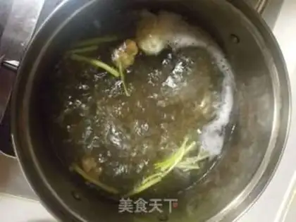 Make Fish weed meatball soup step 3