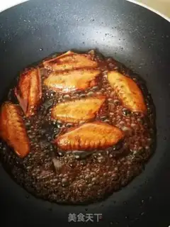 Make Coke chicken wings step 10