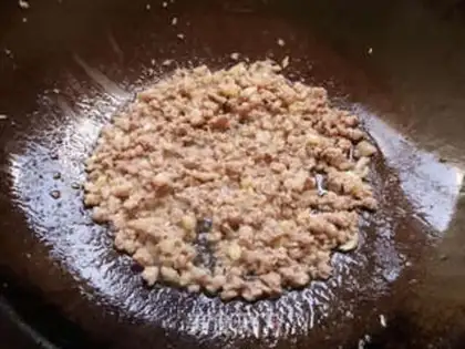 Make Meat and garlic step 3