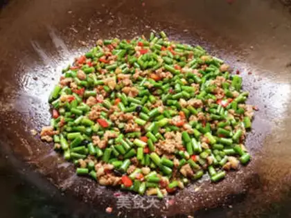 Make Meat and garlic step 6
