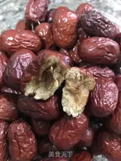 Make Mashed peanut sugar step 1