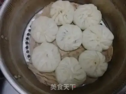 Make Shrimp buns step 21