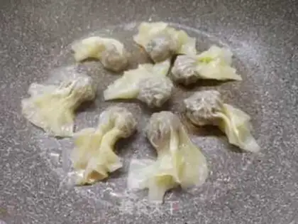 Make Hold the egg step 4