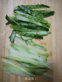 Make A cold golden pin step 5