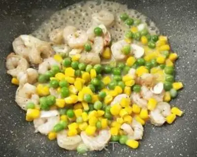 Make Cream-fired lobster step 7