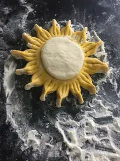 Make Sunflower step 2