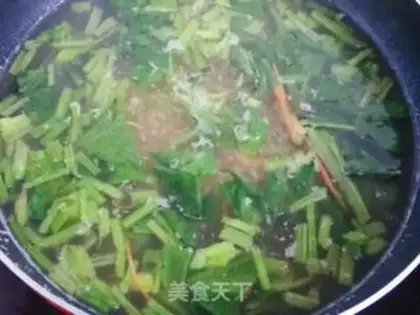 Make Spinach omelet soup step 6