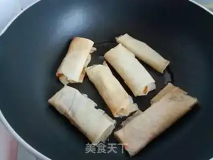 Make Banana chocolate roll step 5