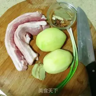 Make Potato red meat step 0