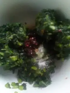 Make Frozen leaves step 5