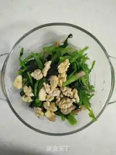 Make walnut spinach step 6