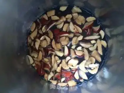 Make Red dates walnut soy step 6