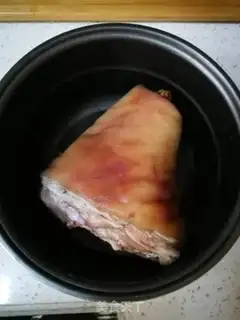 Make Red elbow step 2