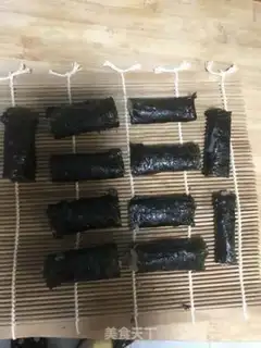 Make Seaweed shrimp roll step 7