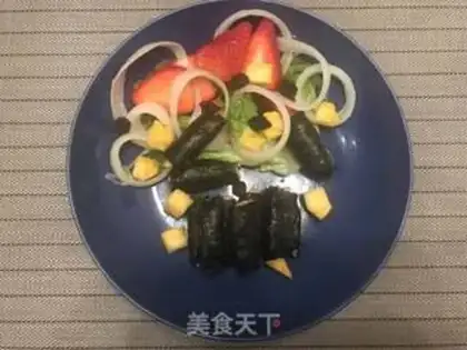 Make Seaweed shrimp roll step 12