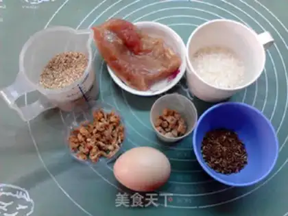Make Egg meat cucumber step 0
