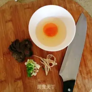 Make Sea cucumber step 1