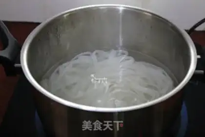 Make Fish soup step 1