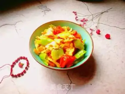 Make Tomato pepper fried eggs step 14