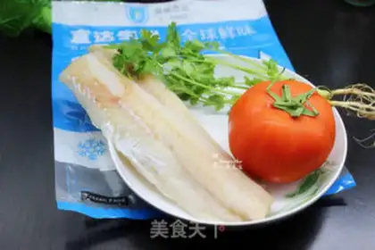 Make Sour sweet tomato cod soup step 0