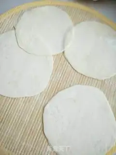 Make Hand grab cake step 2