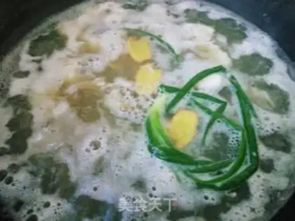 Make Boiled water and boiled fish step 7
