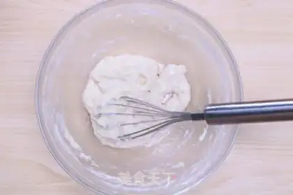 Make White Jade Strawberry Roll step 1