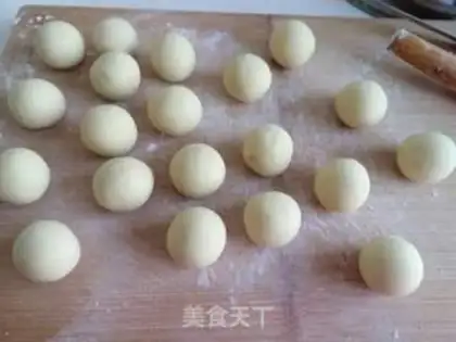 Make Chestnut ball step 4