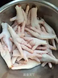 Make Sour chicken claws step 0