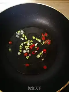 Make Scrambled eggs step 2
