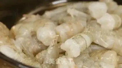 Make Shrimp beans step 1