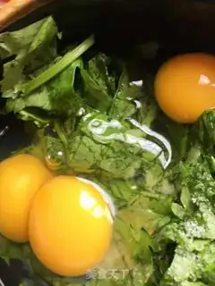 Make Celery leaves and eggs step 3