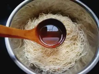 Make Tomato haloni step 1