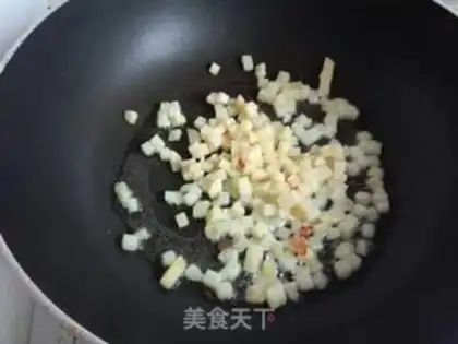 Make Potato sausage fried rice step 3