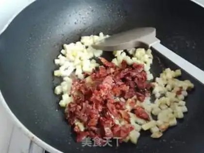 Make Potato sausage fried rice step 4