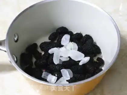 Make The salsa is turning into a frozen cheesecake step 1