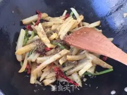 Make Dry potatoes step 10
