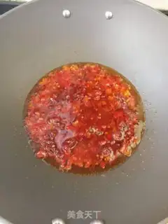 Make Spicy mushroom beef sauce step 4