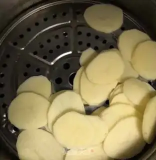 Make Spicy mushroom beef sauce step 11