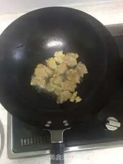 Make Pineapple crotch step 1