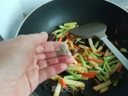 Make Dry potatoes step 7