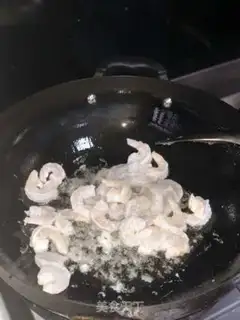 Make Garlic shrimp step 2