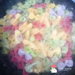 Make Double-cheese noodles step 8