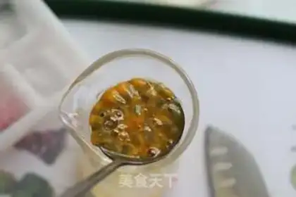 Make Sakura, honey, fragrance juice step 2