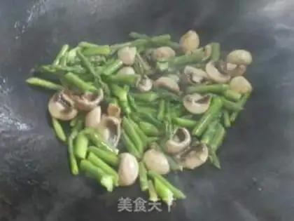 Make Pelican mushrooms step 8