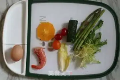 Make Egg shrimp salad step 0
