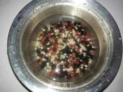 Make Five grains of soya step 1