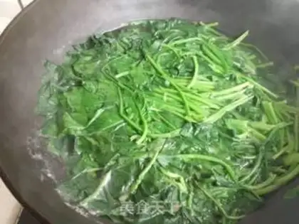 Make Soybeans spinach sauce step 4