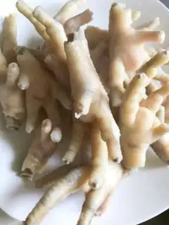 Make The fragrance claw step 0