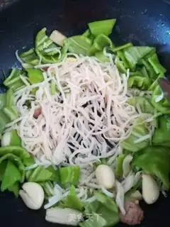 Make Chicken wings, snails step 12
